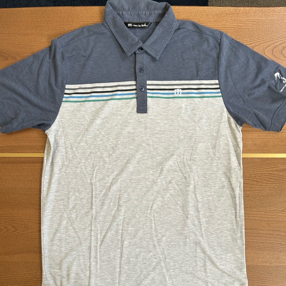 Travis Matthew polo shirt, mens Medium